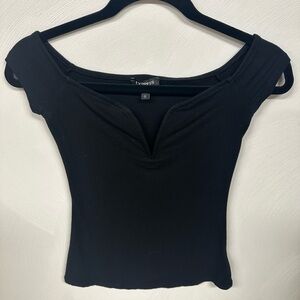 Express Elegant Black V-Neck Crop Top